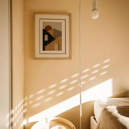 Le Dauphin : Piscine Et 50 M A Pied De La Appartement *